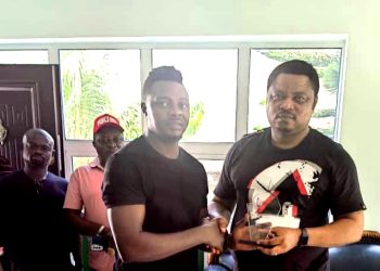 GFO Orim Foundation Bags MDF Award.