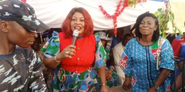 Obanliku Council Boss, Hon Inde Distributes Thousands of Wrappers to Women, Welcome Defectors To APC.
