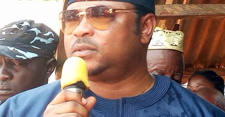 Chief Orim Visits Okiro, Ofambe communities, Distributes Christmas and New Year Packages