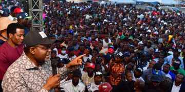 DG of OBO PDP Candidate Defects, As APC Concludes Campaign in Northern Senatorial District with an Unprecedented Crowd