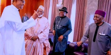 Obasanjo, Gowon, Jonathan others back CBN’s cashless policy