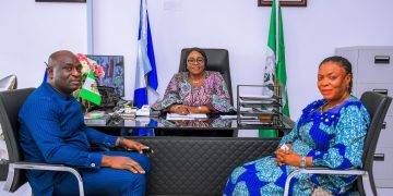 Courtesy Call: CRS Deputy Speaker, Agabi Visits Governor’s Wife
