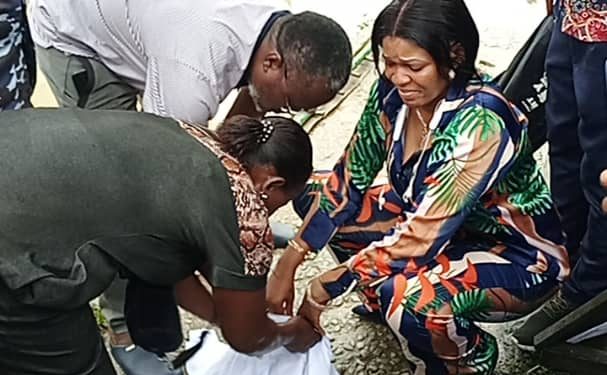 C’River Speaker responds to distress call, as new born baby abandoned at Ikot-Ishie stir reactions.