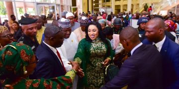 Huge Crowd, Perm Sec, Directors, others Receives New Humanitarian Minister as She Resumes Office Minutes After Her Inauguration