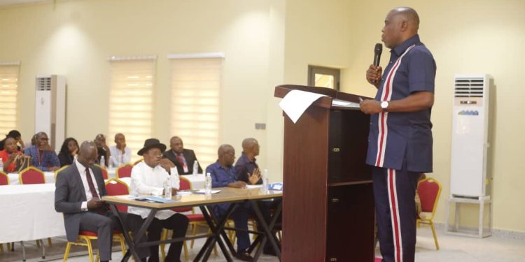 LG Election will boost economic growth and decrease poverty – CROSIEC Chair Mike Ushie speaks at AKISIEC Pre-election Seminar