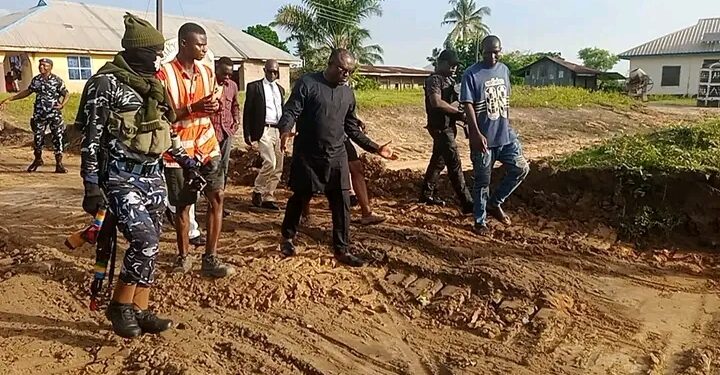 C’River Speaker inspects ongoing road construction in Nde.