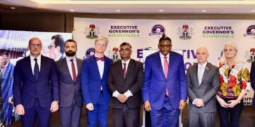 Prof. Shiyam congratulates Gov Otu on the accomplishments of the Executive Governor’s Roundtable.