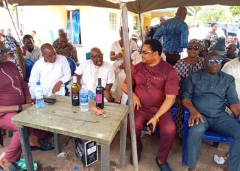 Chief Orim, Hon Agabi, Engr Aruku attend Barr Awah’s wife and Maurice Nkom father’s burial ceremony, offer condolences.