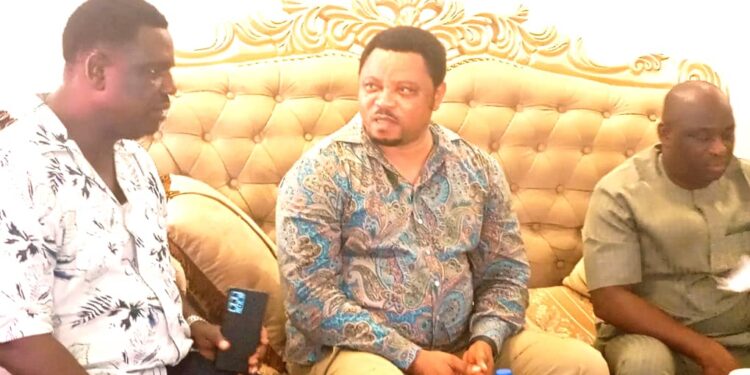 Mr. Undeshi (Arewa) Host Bosom Friend, Chief Martin Orim, and Team