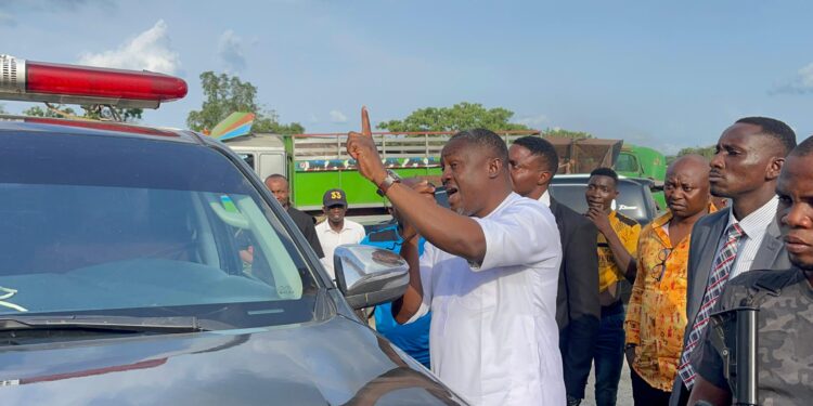 C’River Speaker Foils Kidnapping Attempt, Assures Collaboration for Highway Safety