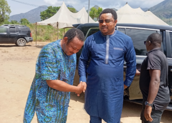 Chief Martin Orim pays condolence visit to Obanliku’s APC Chairman