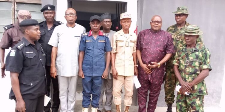 Gov Otu’s CRO, Supol Afen meets Security Heads in Obanliku, Assures Government Support