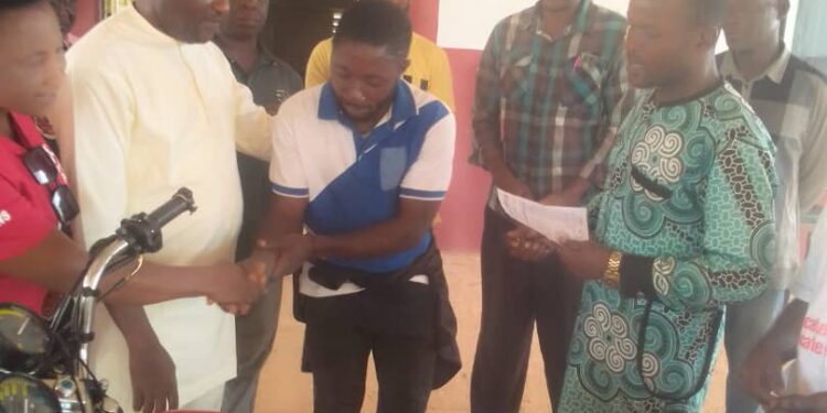 Obanliku Chairman, Chief Sunny Ayang Empowers Francis Ulan, Whose Motorbike Was Seized By A House of Reps Member.