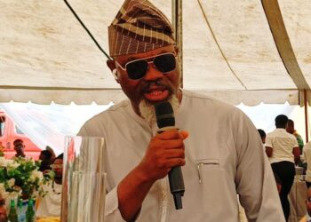 Gov Otu’s Chief of Staff, Hon. Emmanuel Ironbar, Attends Thanksgiving Event for Bakassi Chairman’s 100 Days in Office