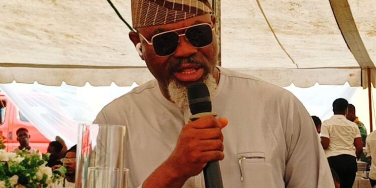 Gov Otu’s Chief of Staff, Hon. Emmanuel Ironbar, Attends Thanksgiving Event for Bakassi Chairman’s 100 Days in Office