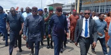 Speaker Ayambem, Deputy Speaker Agabi Join Jubilant Crowd to Welcome Governor Otu Back to Cross River State