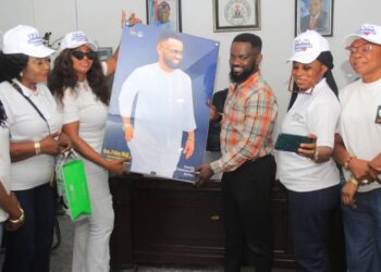 Team Prince Otu Ikom Women, Led by Commissioner Rose Atep, Pays Heartfelt Visit to Hon. Friday Ntaji.