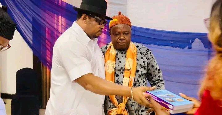 Hon Martin Orim Attends Presentation of “Ikun Through the Ages” in Calabar, Donates One Million Naira to Support Book Launch